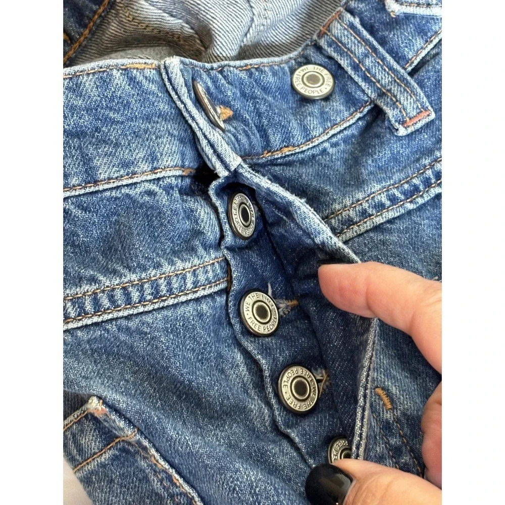 Free People We The Free Denim Shorts 26 Button Front High Rise Raw Hem Y2K